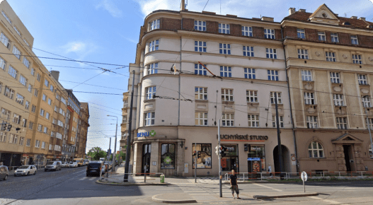 Showroom Praha — Flora